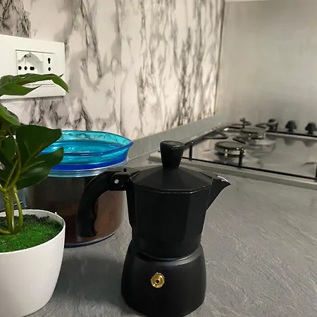 Ampio In Posizione Strategica アパート リミニ