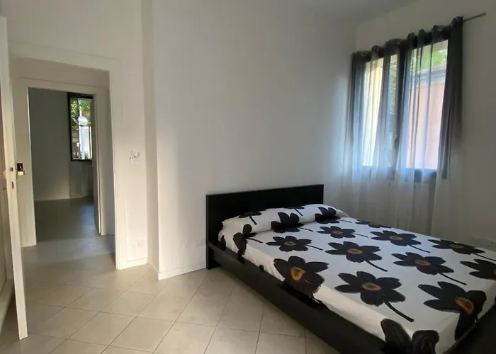 Ampio In Posizione Strategica Apartment