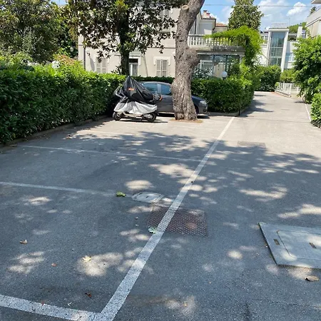 Apartment Ampio In Posizione Strategica